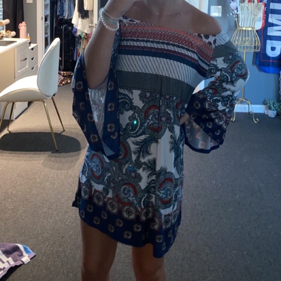 Flowt off shoulder print dress - Picture 2 of 3